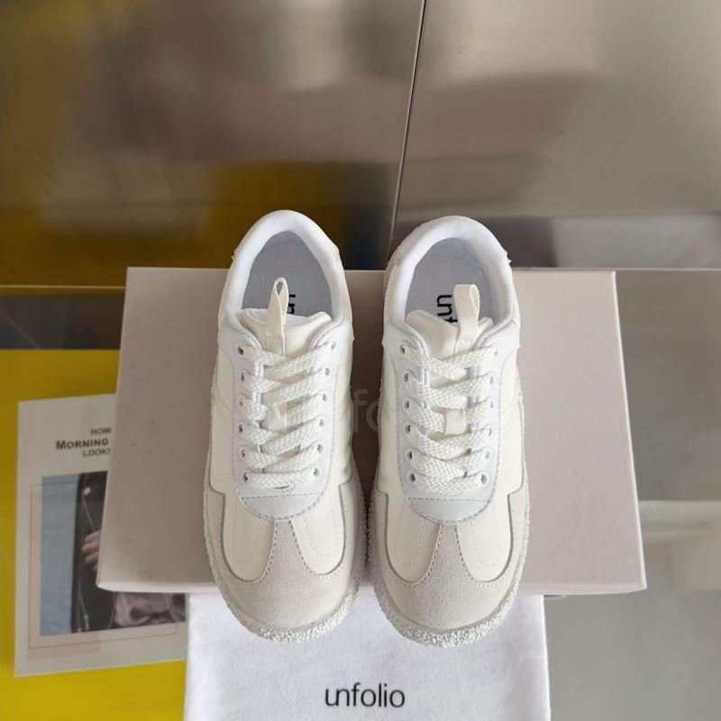 Unfolio Shoes